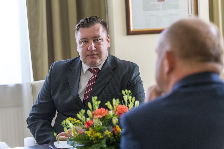 Wręczenie medalu Unitas Durat Krzysztofowi Gorzyckiemu, fot. Szymon Zdziebło/tarantoga.pl