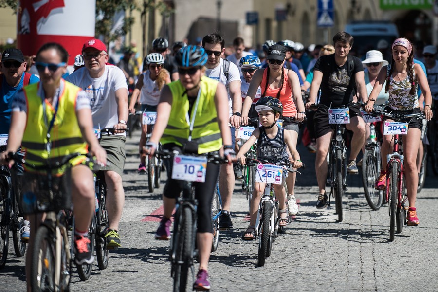 Rodzinny rajd rowerowy w Żnienie, 2017r., fot. Tymon Markowski