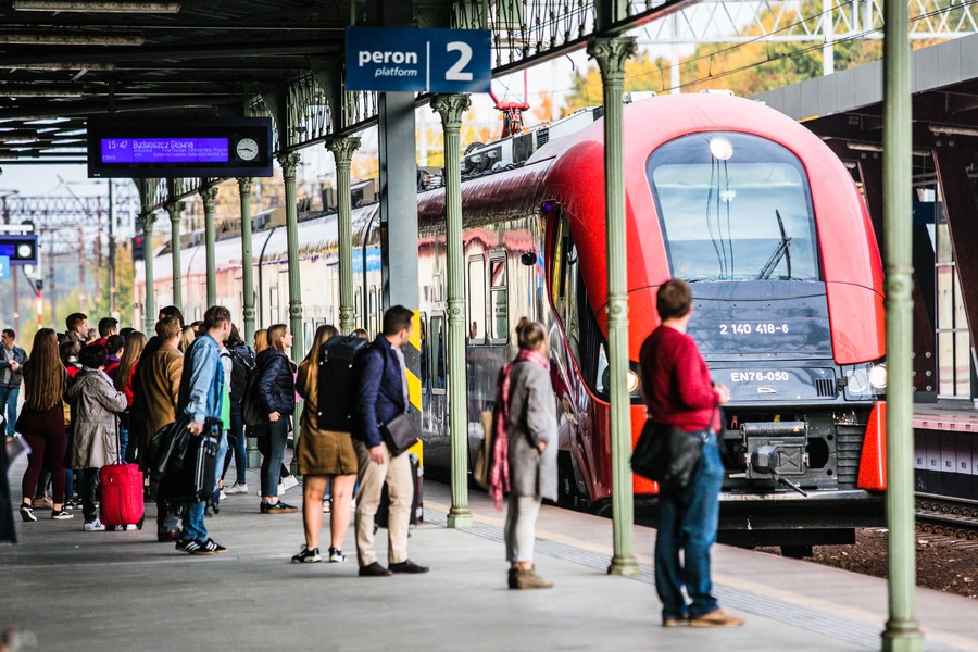 Do końca tygodnia koleją w Kujawsko-Pomorskiem można podróżować korzystając z atrakcyjnych promocji, fot. Andrzej Goiński
