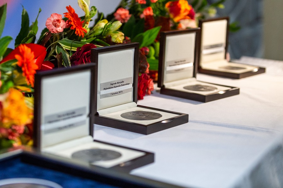 Uroczystość wręczenie medali Hereditas Seaculorum, fot. Szymon Zdziebło/tarantoga.pl