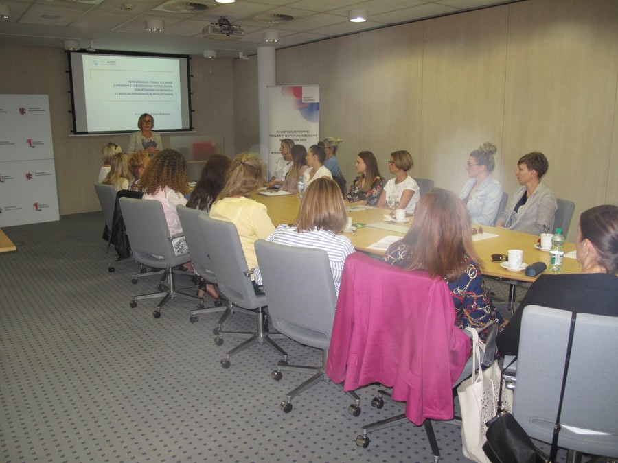Szkolenie „Komunikacja i praca socjalna z osobami z zaburzeniami psychicznymi, zaburzeniami osobowości i z niepełnosprawnością intelektualną”, Toruń 5-6.09.2019r., fot. Biuro Wsparcia Rodziny i Przeciwdziałania Przemocy