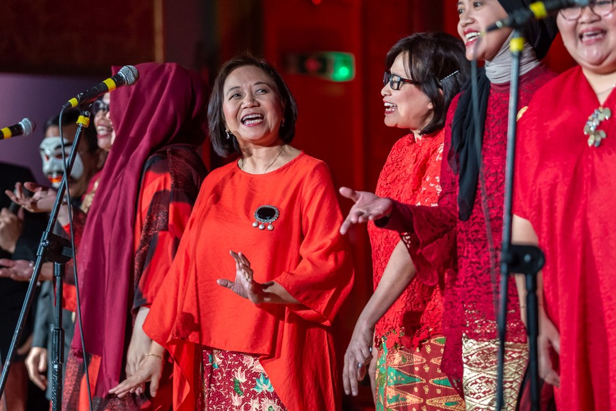 Występ artystów z Indonezji w Dworze Artusa, fot. Szymon Zdziebło www.tarantoga.pl