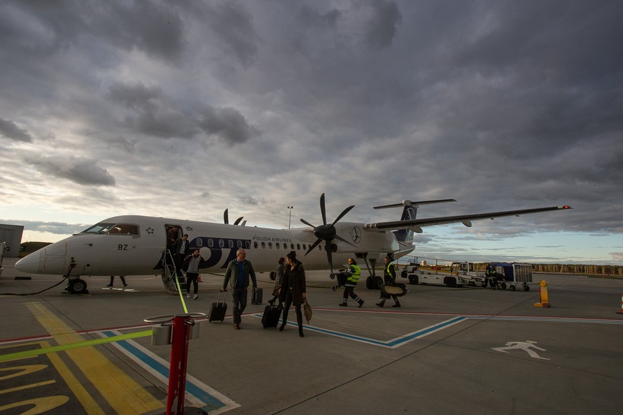 27 października ruszyły regularne bezpośrednie loty z Portu Lotniczego Bydgoszcz do Warszawy i z Warszawy do Bydgoszczy, które uruchomił nasz narodowy przewoźnik lotniczy PLL LOT, fot. Filip Kowalkowski dla UMWKP.