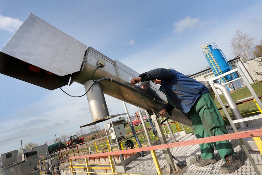 Oczyszczalnia ścieków w Starym Brześciu (powiat włocławski), fot. Jacek Smarz