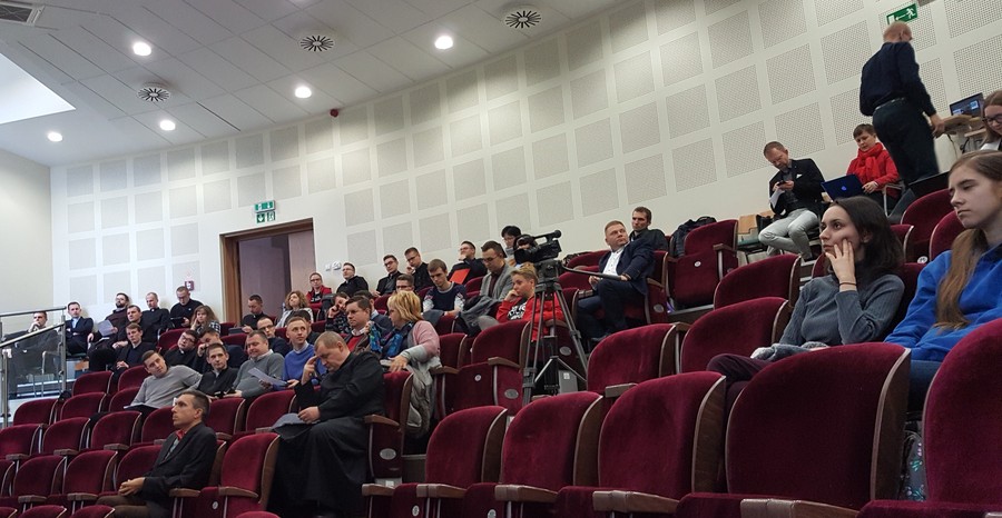 XI Toruńskie Sympozjum poświęcone Religiom i Alternatywnym Ruchom Religijnym, Toruń, 14.11.2019 r.; fot. Biuro Wsparcia Rodziny i Przeciwdziałania Przemocy