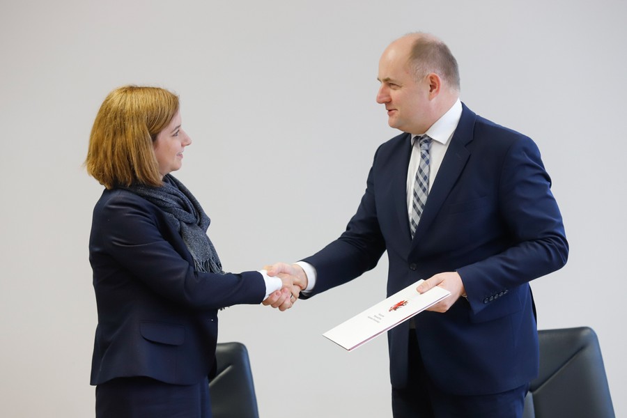 Umowa z PwC, fot. Mikołaj Kuras dla UMWKP