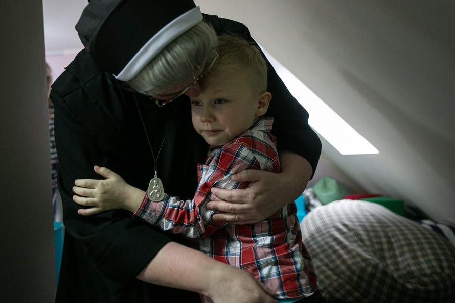 Dom Pomocy Społecznej dla Dzieci i Młodzieży w Kamieniu Krajeńskim w pow. sępoleńskim, fot. Filip Kowalkowski dla UMWKP