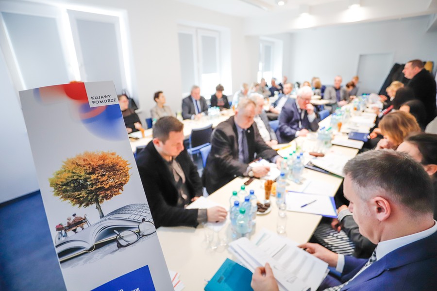 Panel dyskusyjny na temat rozwiązań w służbie zdrowia, fot. Mikołaj Kuras dla UMWKP