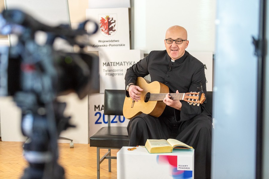 Wielkopostne rekolekcje z księdzem Dawidem Wasilewskim, fot. Szymon Zdziebło tarantoga.pl