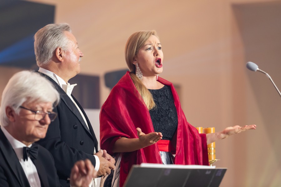 Bydgoski koncert galowy z okazji setnej rocznicy urodzin Jana Pawła II, fot Filip Kowalkowski dla UMWKP