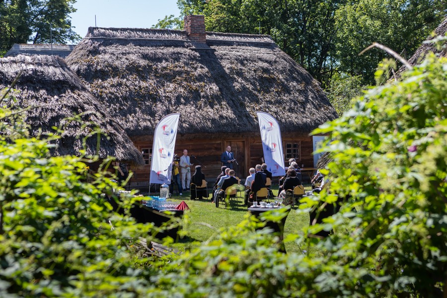 Ceremonia wręczenia umów o dofinansowanie projektów w dziedzinie ochrony zabytków, fot. Mikołaj Kuras dla UMWKP