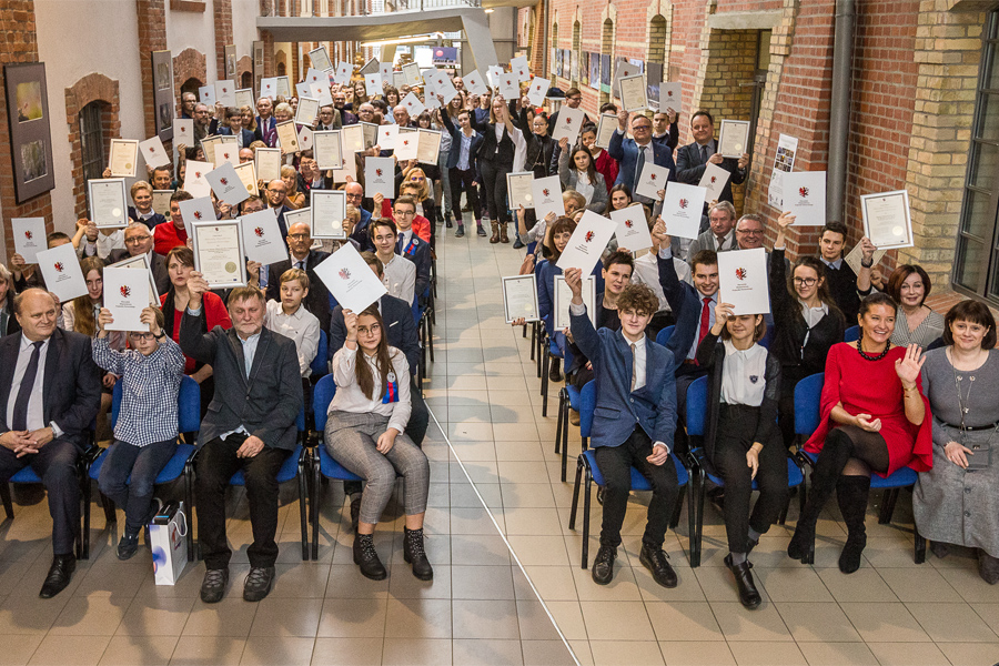 Gala wręczenia stypendiów, 2018 rok, fot. Szymon Zdziebło/tarantoga.pl dla UMWKP