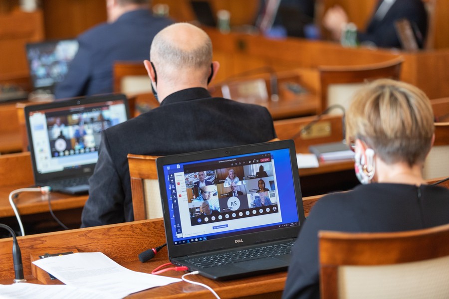 Posiedzenie sejmiku województwa, 28 września 2020, fot. Mikołaj Kuras dla UMWKP