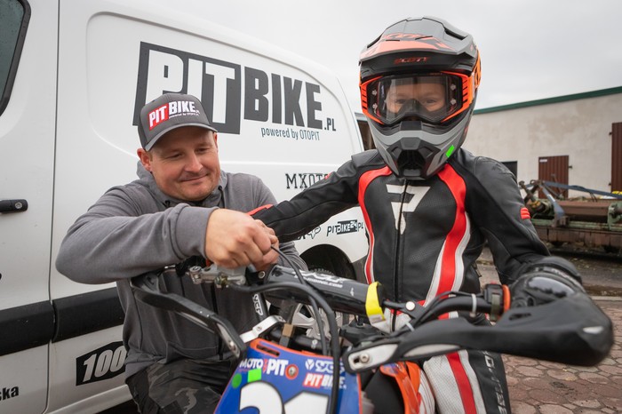 Miłosz Pawlikowski z synem Szymonem, fot. Mikołaj Kuras dla UMWKP