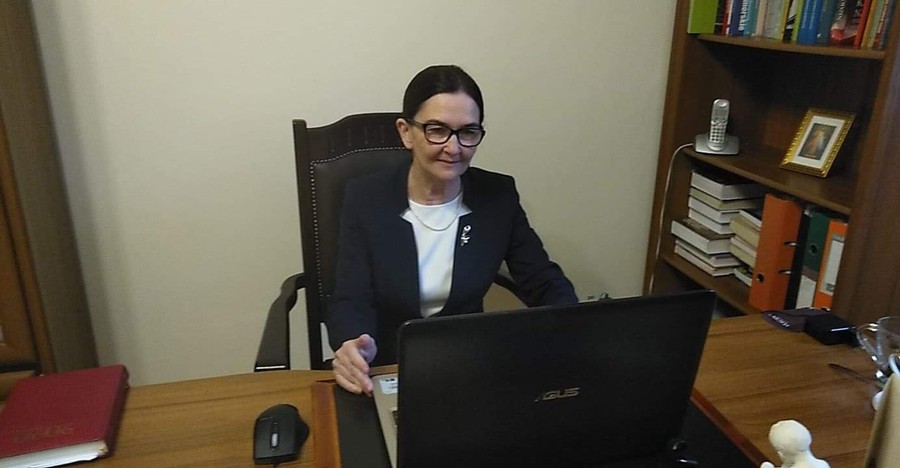 Dyrektor Urszula Majewska podczas konferencji, fot. Agata Pasternak