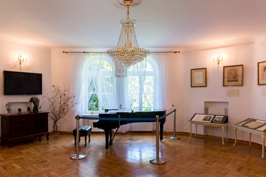 Ośrodek Chopinowski w Szafarni, fot. Łukasz Piecyk dla UMWKP