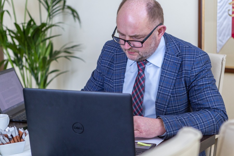 Posiedzenie KWRiST 31.03.21, fot. Szymon Zdzieblo/tarantoga.pl dla UMWKP