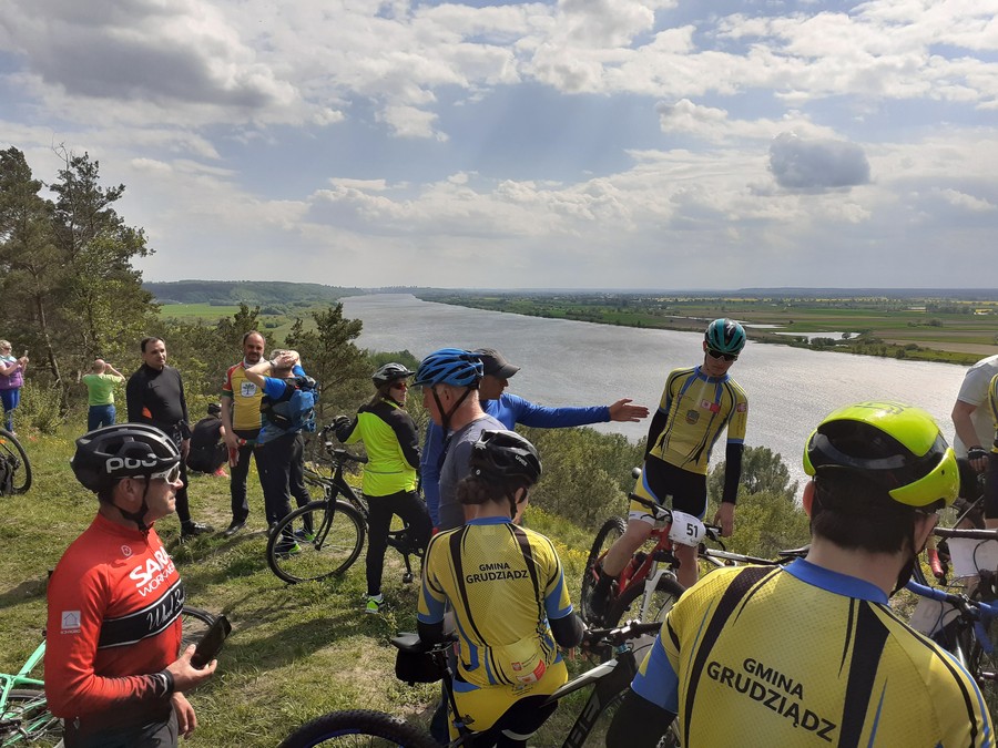 fot. Rafał Modrzewski, uczestnicy rajdu, Park Krajobrazowy Góry Łosiowe