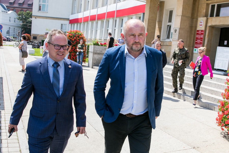 Spotkanie marszałka Piotra Całbeckiego i Scotta Brokawa, fot. Andrzej Goiński/UMWKP