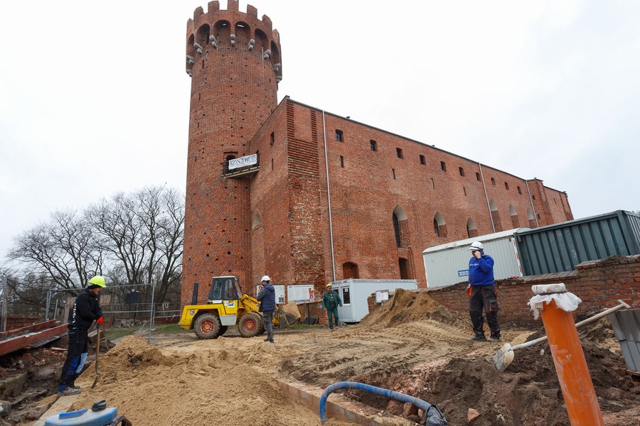 Remont zamku w Świeciu, fot. Filip Kowalkowski dla UMWKP