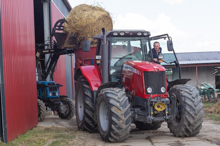 Tegoroczni starostowie dożynkowi, fot. Mikołaj Kuras dla UMWKP