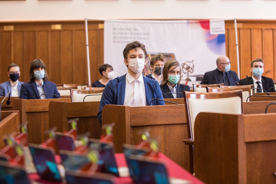 Spotkanie z ubiegłorocznymi stypendystami programu „Prymusi Pomorza i Kujaw”, fot. Andrzej Goiński/UMWKP