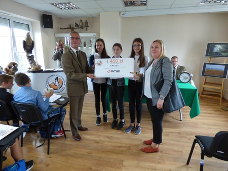 Wręczenie nagród laureatom konkursu – I miejsce SP. w Choceniu, Fot. Ewelina Pawlata