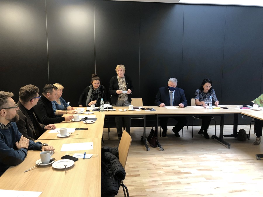 uczestnicy posiedzenia