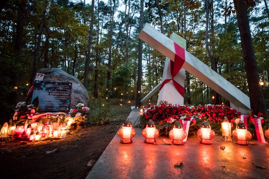 37. Rocznica męczeńskiej śmierci księdza Popiełuszki – uroczystości w Górsku, fot. Andrzej Goiński/UMWKP