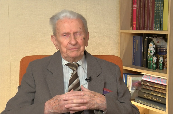 Józef Zakrzewski, kadr ze spotu, TVK dla UMWKP 