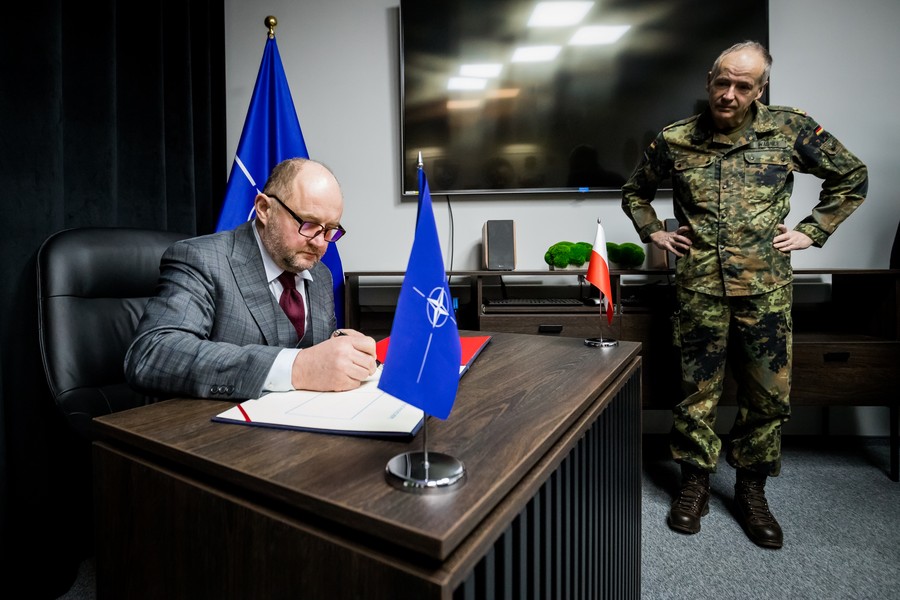 Spotkanie marszałka Piotra Całbeckiego z szefem JFTC generałem majorem Norbertem Wagnerem