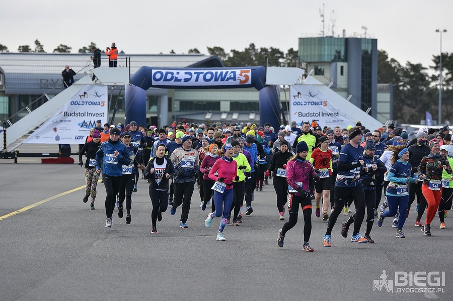 Bieg Odlotowa 5 w Bydgoszczy, fot. Mateusz Dul/Port Lotniczy Bydgoszcz
