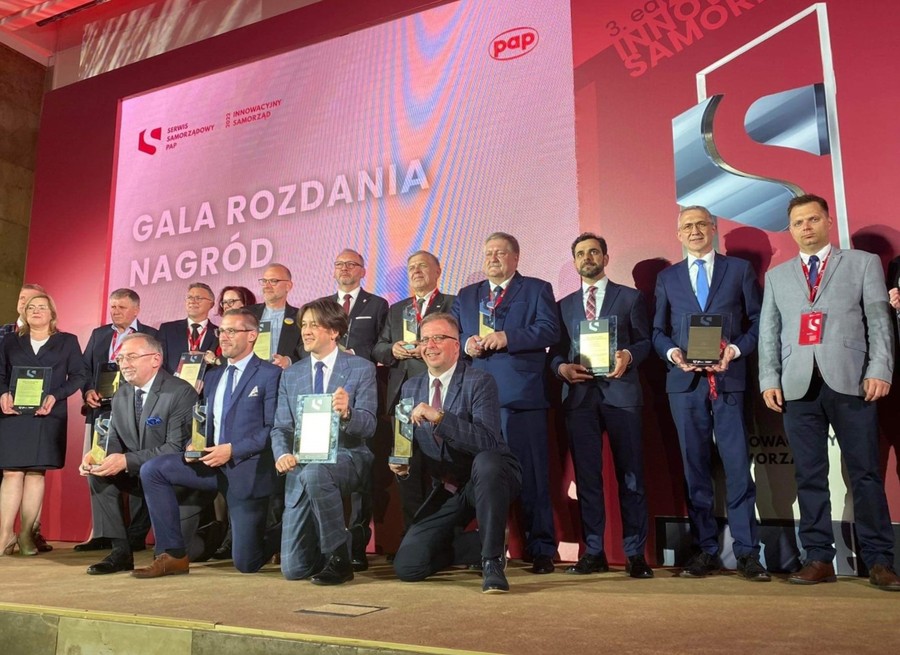 Gala wręczenia nagród w konkursie Innowacyjny Samorząd fot. UMWKP