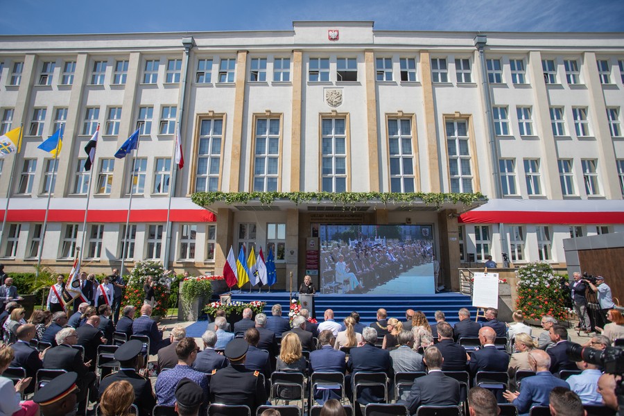 Uroczysta sesja sejmiku województwa połączona z Forum Samorządowym, fot. Mikołaj Kuras dla UMWKP