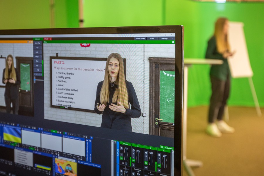 Zajęcia w Kujawsko-Pomorskiej Szkole Internetowej, fot. Szymon Zdziebło/tarantoga.pl dla UMWKP