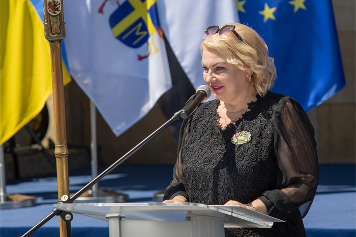 Wystąpienie przewodniczącej sejmiku województwa kujawsko-pomorskiego Elżbiety Piniewskiej, fot. Mikołaj Kuras dla UMWKP Wystąpienie przewodniczącej sejmiku województwa kujawsko-pomorskiego Elżbiety Piniewskiej, fot. Mikołaj Kuras dla UMWKP