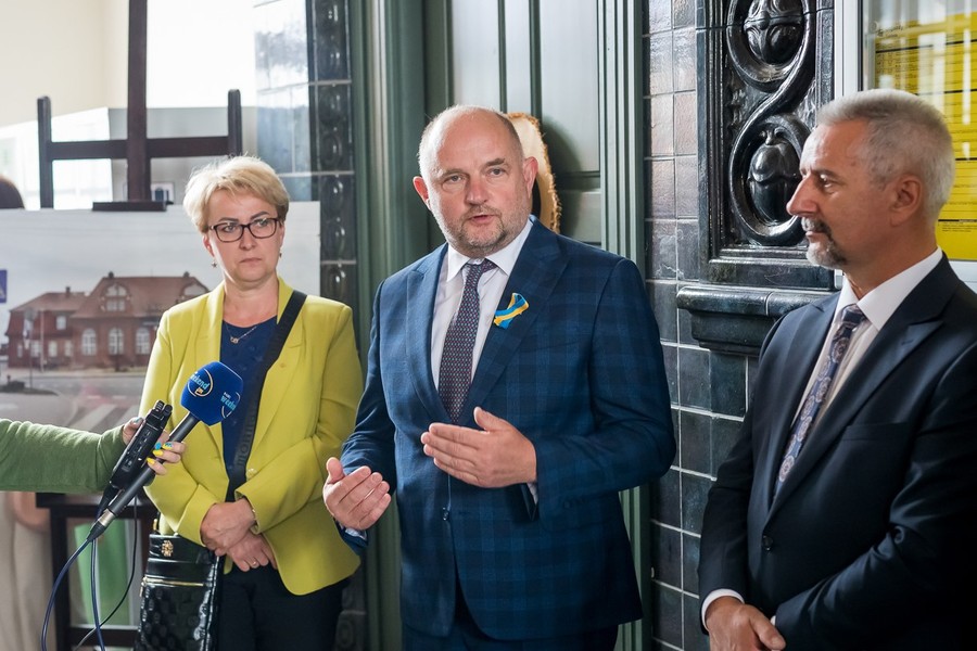 Otwarcie dworca kolejowego w Tucholi, fot. Tomasz Czachorowski dla UMWKP