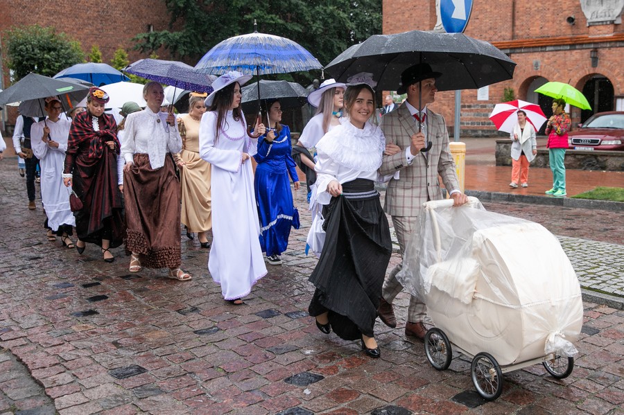 Historyczny Pochód Borowiaków, fot. Andrzej Goiński/UMWKP