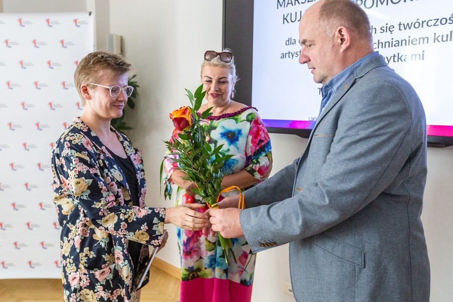 Gala wręczenia stypendiów artystycznych, fot. Szymon Zdziebło/tarantoga.pl dla UMWKP