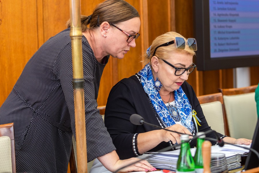 Sesja sejmiku 29.08.22, fot. Szymon Zdziebło/tarantoga.pl dla UMWKP