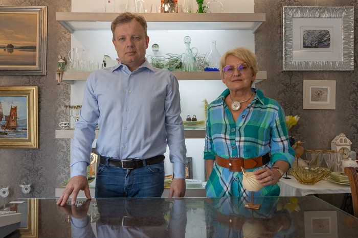 Elżbieta i Bartosz Bednarscy w galerii, fot. Mikołaj Kuras dla UMWKP Elżbieta i Bartosz Bednarscy w galerii, fot. Mikołaj Kuras dla UMWKP