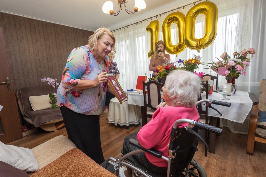 Setne urodziny Wandy Banachowskiej, fot. Mikołaj Kuras dla UMWKP