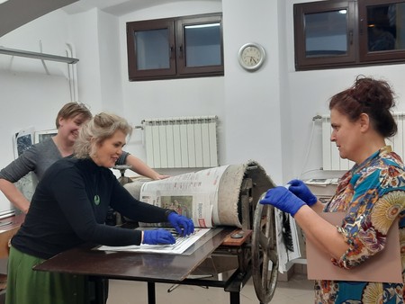 Nauczycielki podczas warsztatów graficznych