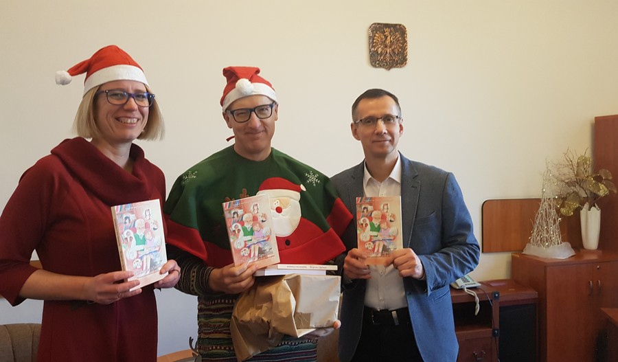dr Katarzyna Marszałek, dr hab. Przemysław Grzybowski, prof. UKW w Bydgoszczy, dyrektor KPCEN w Bydgoszczy Robert Preus