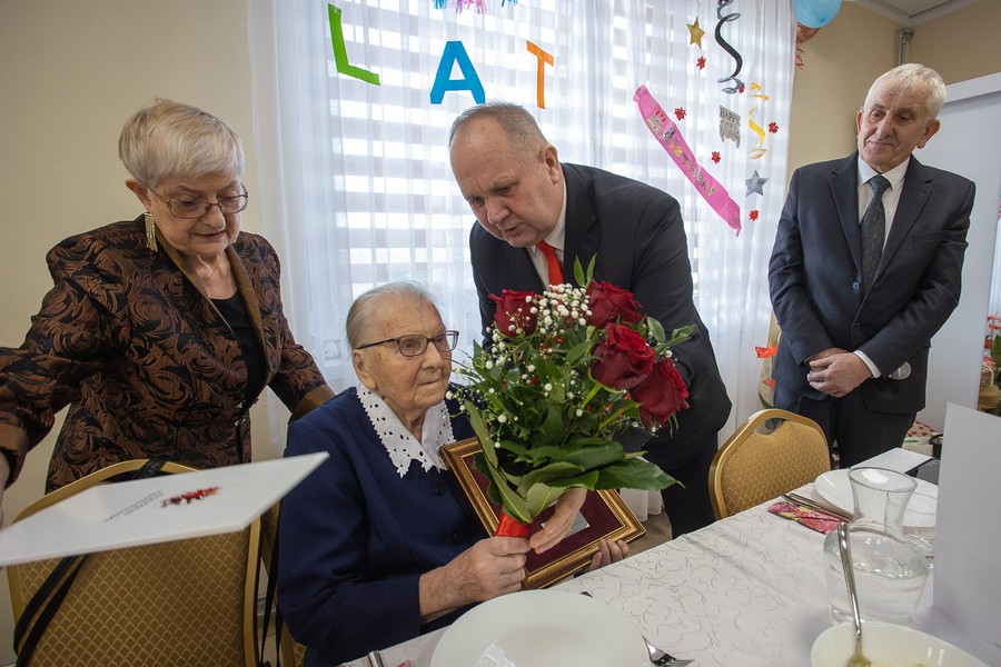 Setne urodziny Cecylii Krakówki, fot. Mikołaj Kuras dla UMWKP