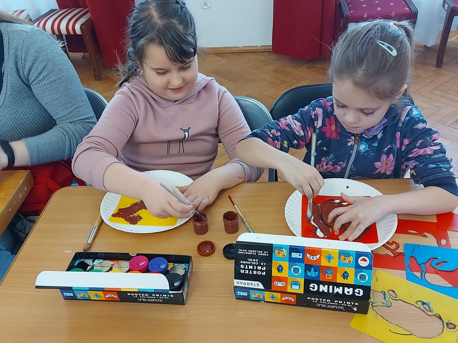 Wykonywanie prac plastycznych (fot. GLPK)