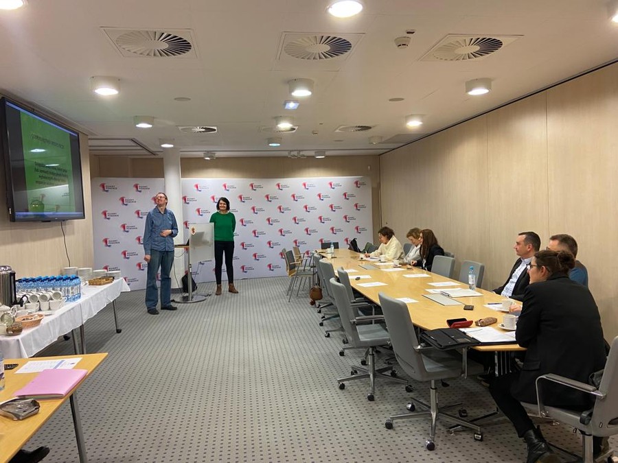 Uczestnicy 13 Posiedzenia V kadencji Wojewódzkiej Społecznej Rady ds. Osób Niepełnosprawnych, fot. Monika Kowalczyk