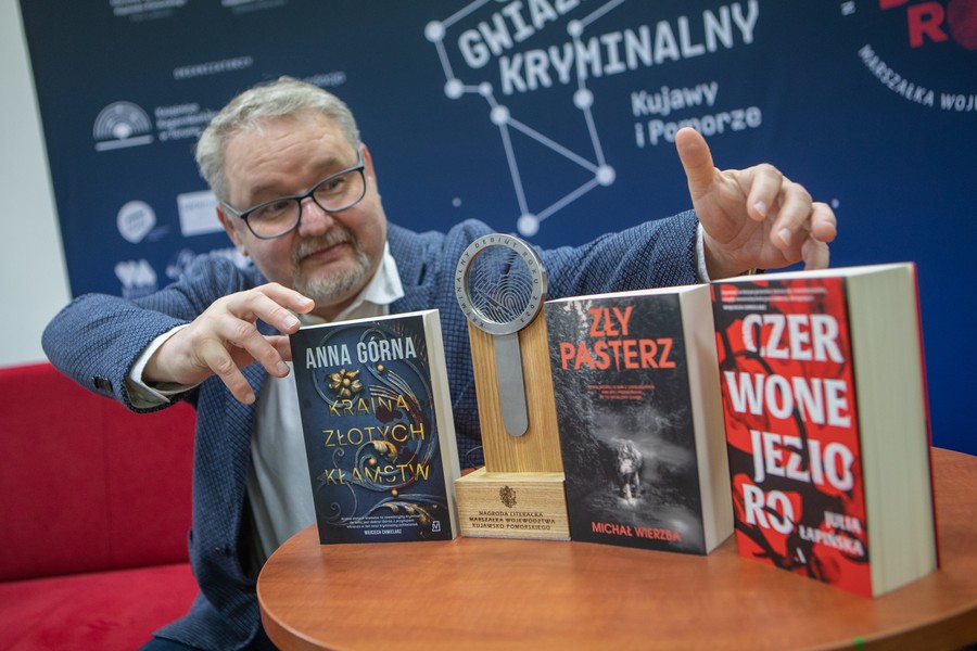 Konferencja prasowa w Książnicy Kopernikańskiej, Kryminalny Debiut Roku 2022, fot. Mikołaj Kuras dla UMWKP