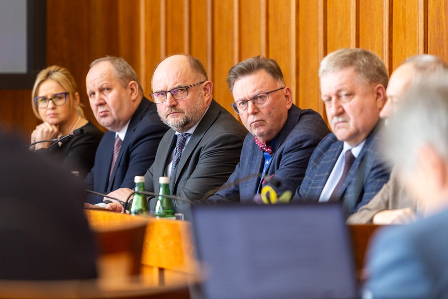 Sesja sejmiku województwa 27.03.23, fot. Szymon Zdziebło/tarantoga.pl dla UMWKP