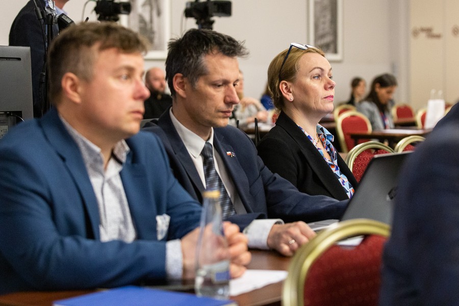 Obrady Komitetu Monitorującego FEdKP 2021-2027, fot. Szymon Zdziebło/tarantoga.pl dla UMWKP